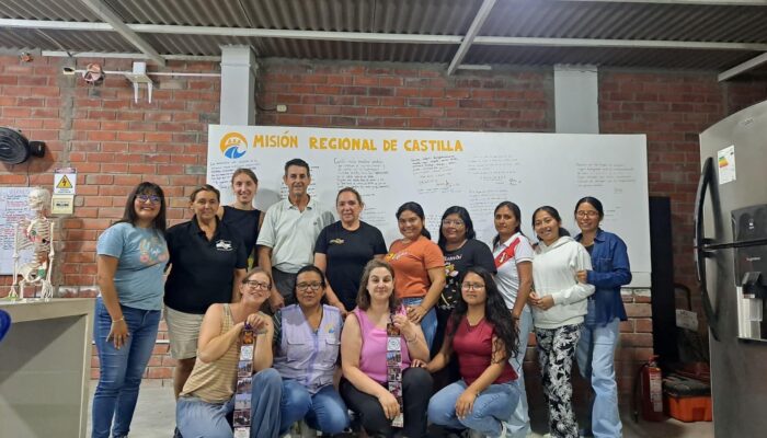 Colaboración con Perú